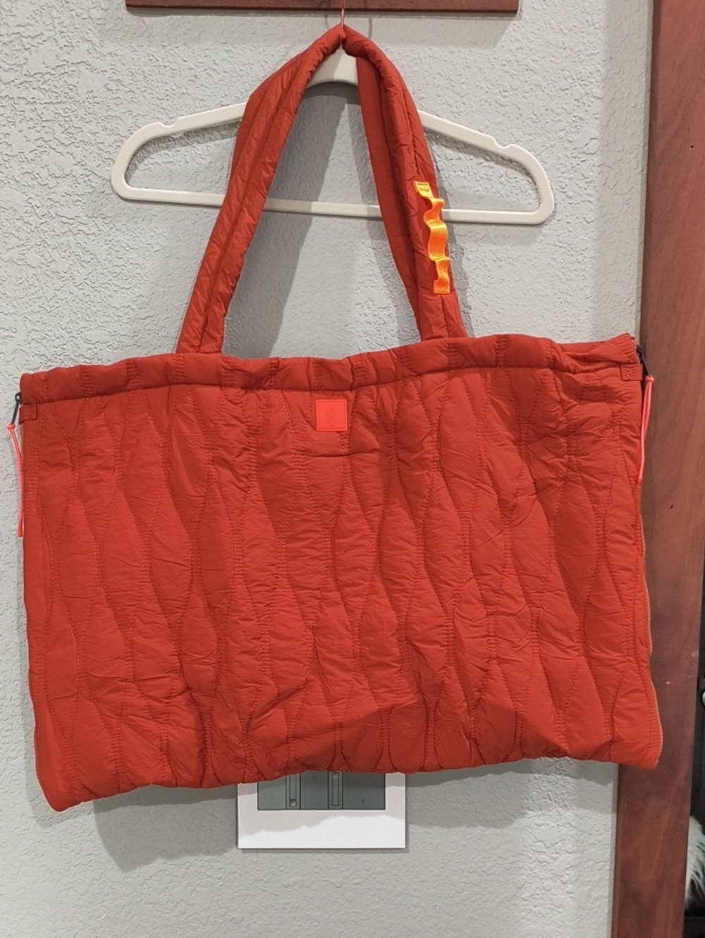 New FP Foldout Blanket Tote